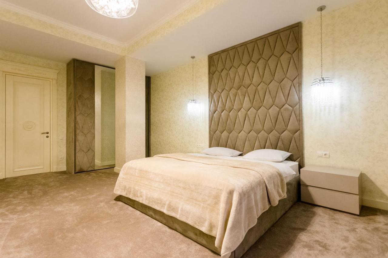 The Grand Apartment Tbilissi Extérieur photo